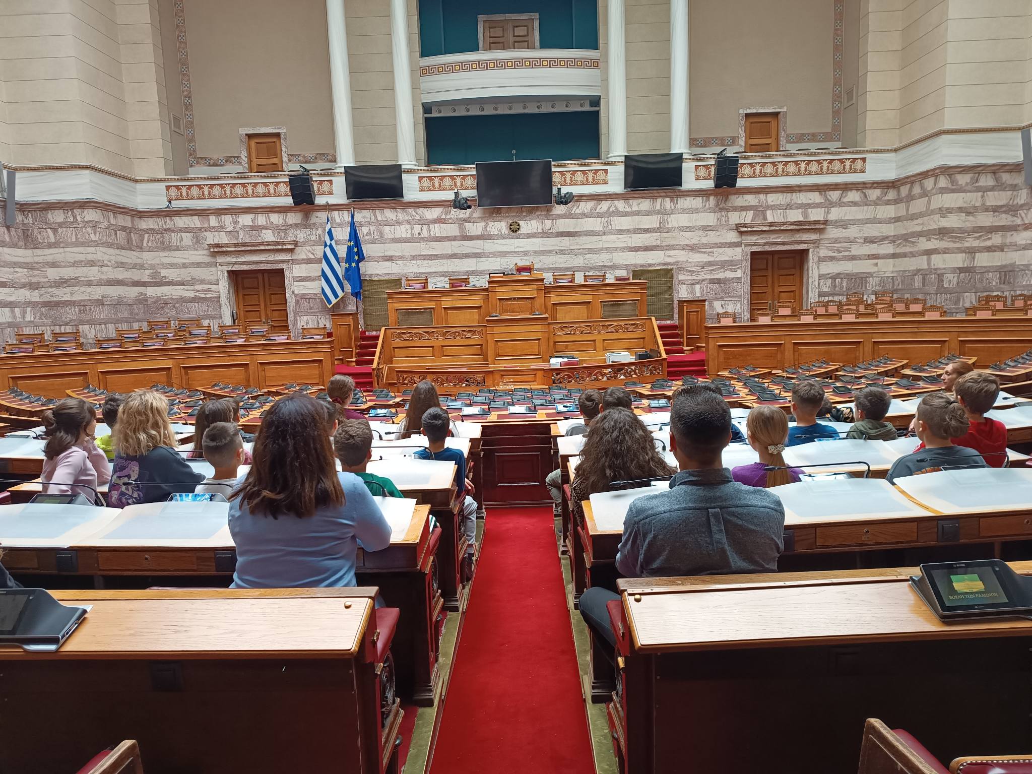 594965279 10239196489907345 5249337855988097137 n