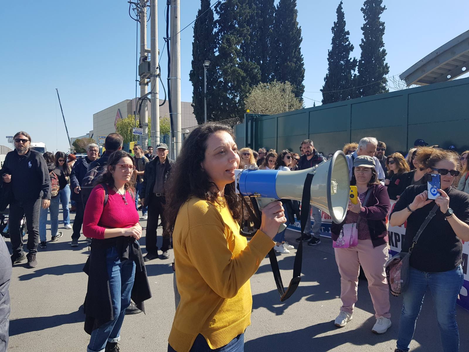 ΟΛΟΙ ΚΑΙ ΟΛΕΣ ΠΑΡΑΣΚΕΥΗ 09/05 ΣΤΙΣ 11:30π.μ.  ΣΤΟ ΔΙΟΙΚΗΤΙΚΟ ΕΦΕΤΕΙΟ ΠΕΙΡΑΙΑ Κολοκοτρώνη 55