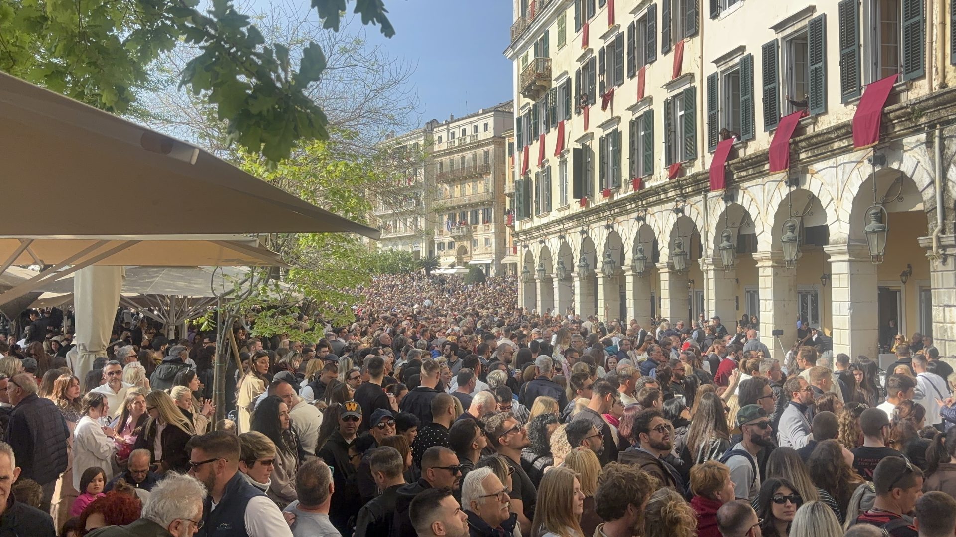 «Απαξίωση του Δημάρχου για τους μόνιμους κατοίκους»…