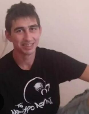 Βασίλης Μάγγος: Ονειρεύομαι Ελευθερία!