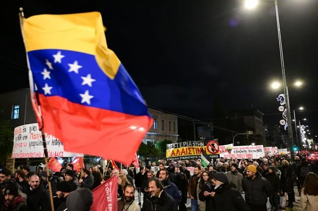 sigkentrosi4 640x426